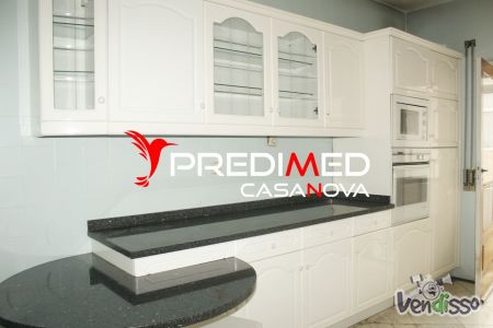 APARTAMENTO T2 NO PORTO (AV. DA BOAVISTA).