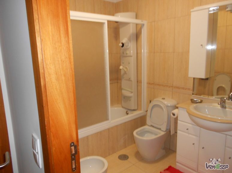 T2 Renovado em Av. de Sao Gonçalo, Guimaraes 009