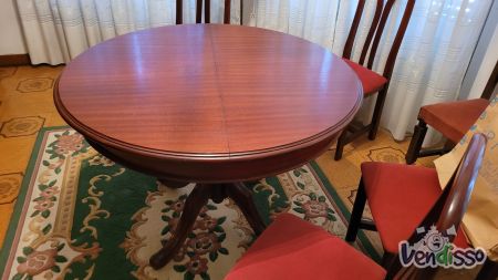 Conjunto móvel sala com mesa e seis cadeiras