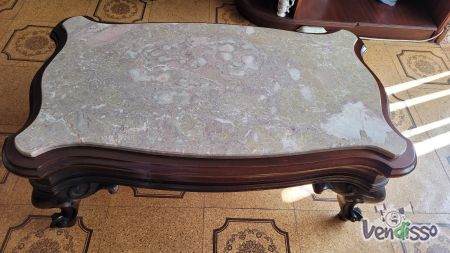 Mesa de centro em madeira