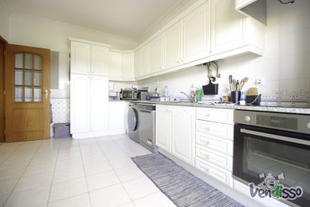 Apartamento T4-Portimão