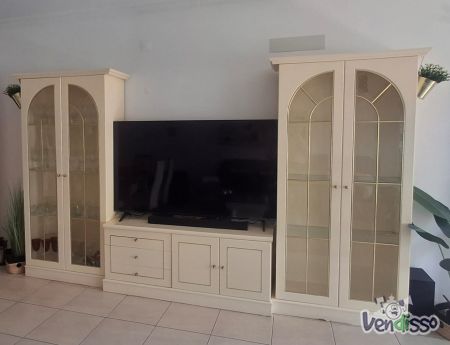 Vendo Móvel de Sala Lacado Cor Marfim